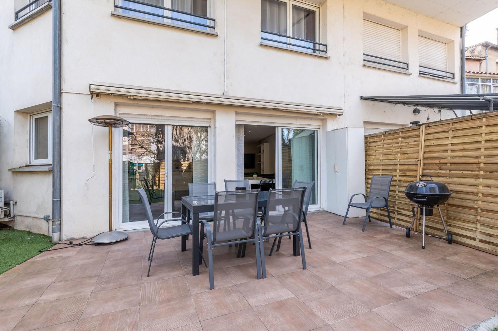 Maison Frappaz - 4 Bedrooms With Garden Villeurbanne Buitenkant foto